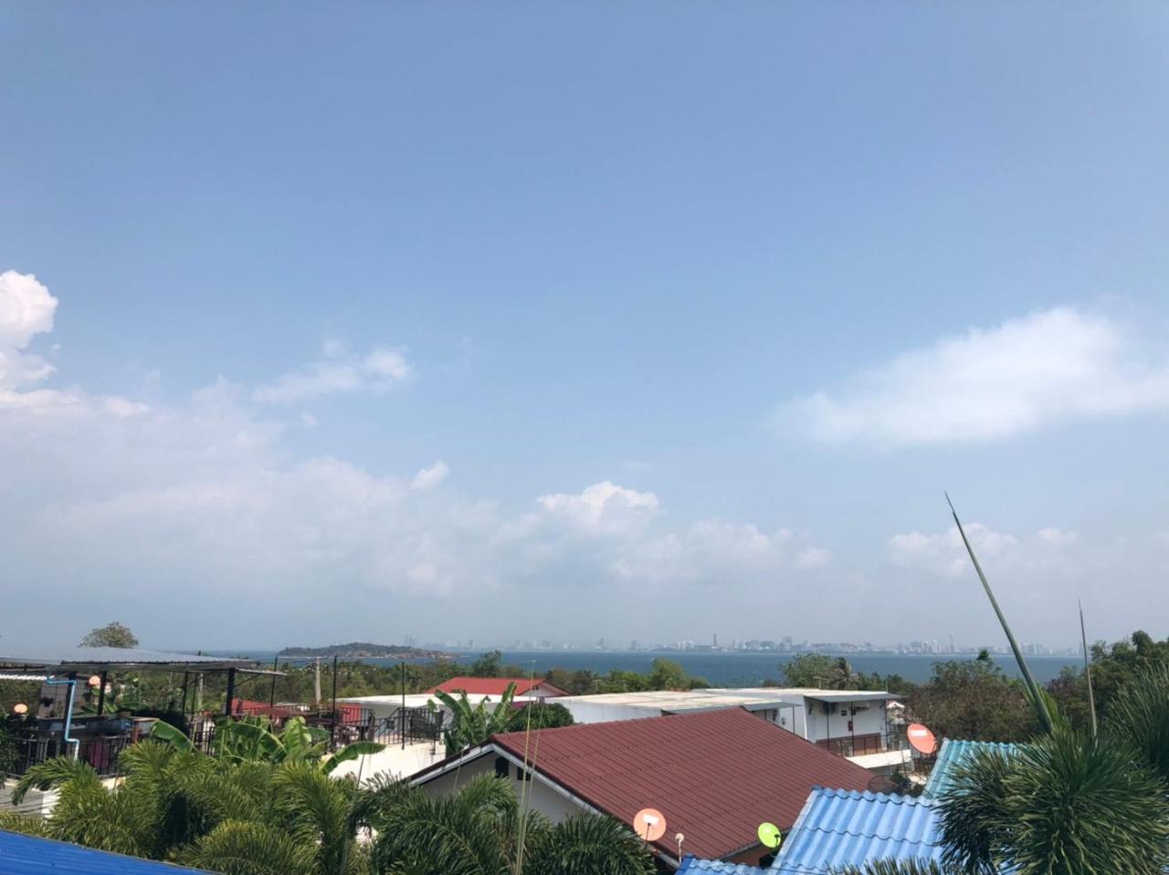 Bann Pa Su Hotel Ko Lan Buitenkant foto